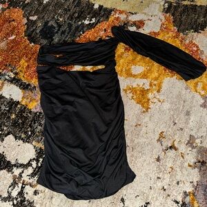 Chic Black One-Shoulder Top